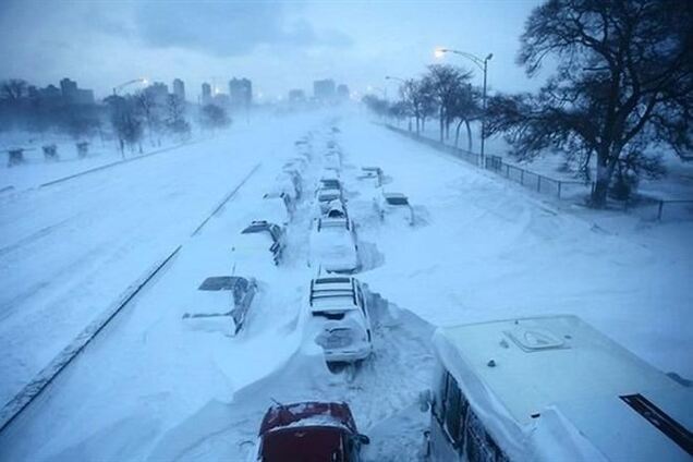 Рятувальники за добу звільнили зі снігового полону 1085 осіб