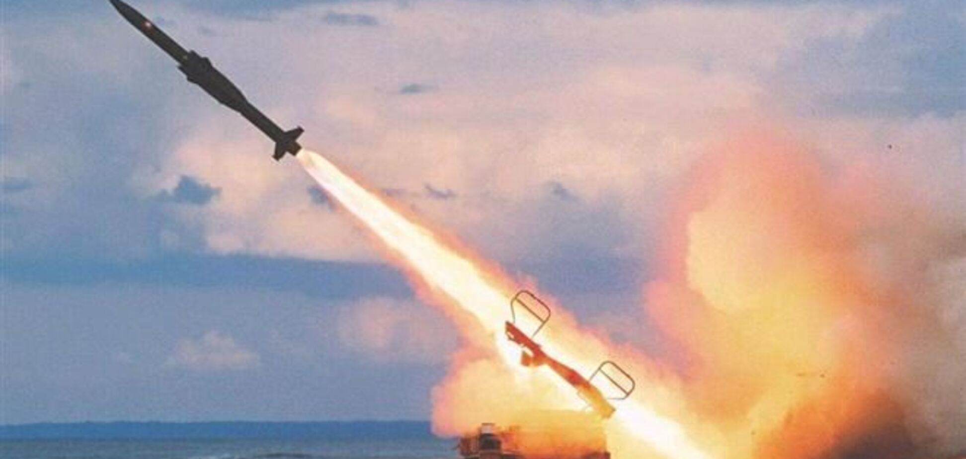 Іран випробував дві нові ракети