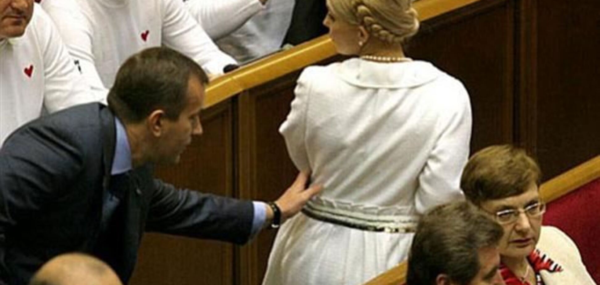 Адвокат Тимошенко назвал сплетней информацию о ее встрече с Клюевым