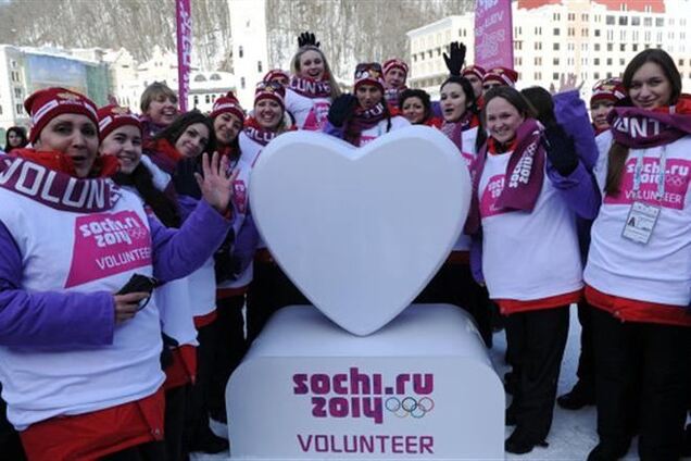 Сочи-2014. Волонтеры привлекаются для заполнения трибун