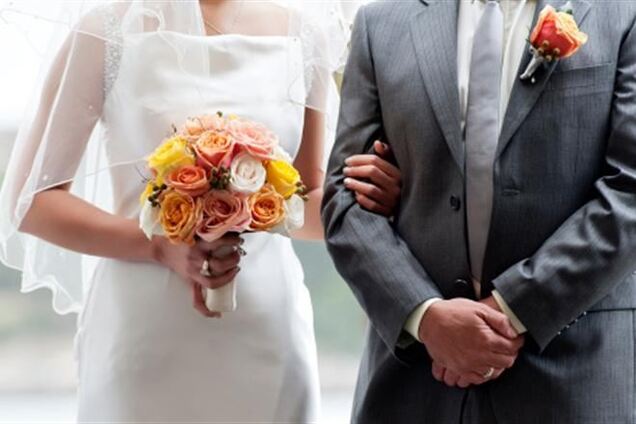 Интуитивно все люди знают будущее своего брака - ученые