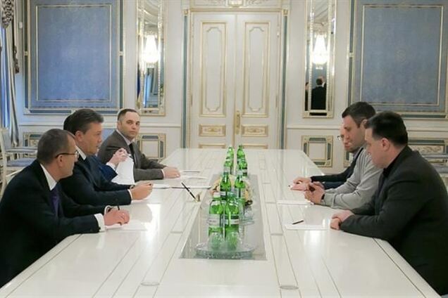 Кличко жалуется, что Янукович не проводит переговоры с оппозицией