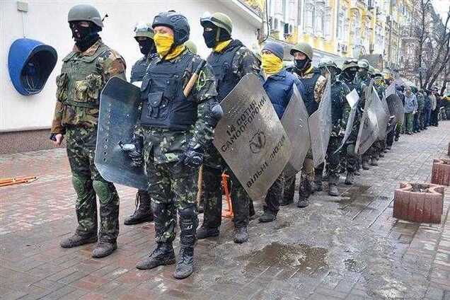 Суд отпустил под домашний арест четырех евромайдановцев