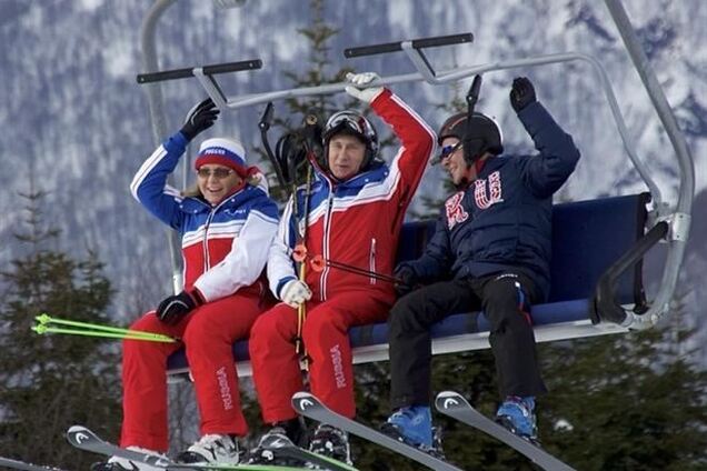 Как Медведев с Путиным на лыжах катались…