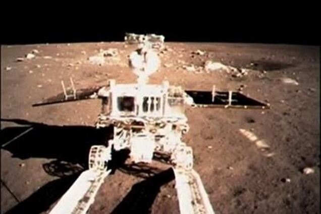 Потеряна связь с луноходом Нефритовый Кролик