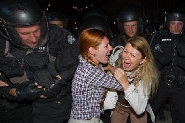 В прокуратуре подтвердили, что производства против Попова, Сивковича и Коряка закрыты