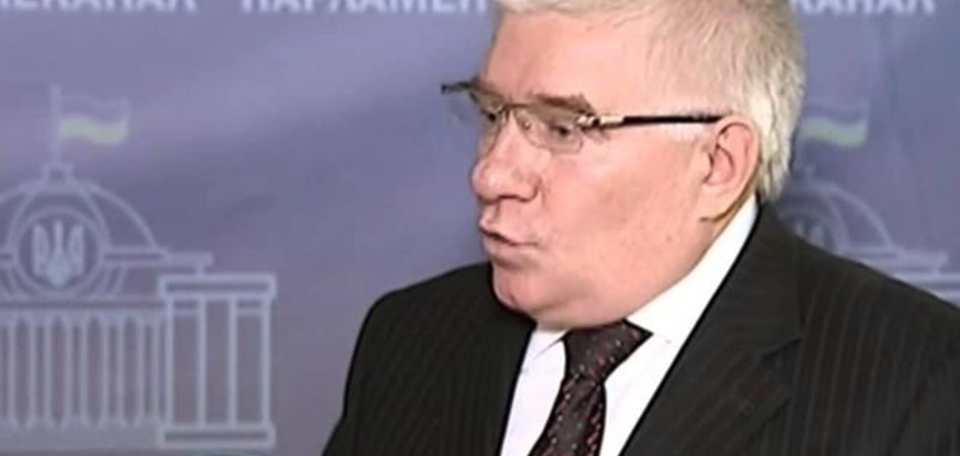 Мы собираем подписи под просьбой к Януковичу внести премьера от ПР - Чечетов