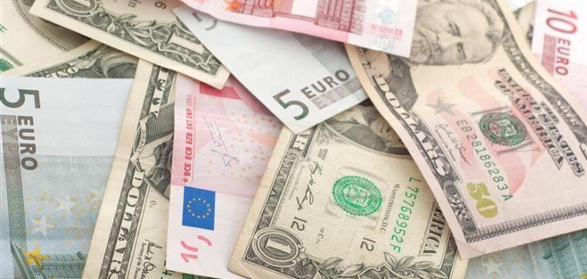 Доллар в Украине вырос до 8,81 грн, евро – до 12,04 грн