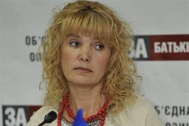 Руководитель луганской 'Батьківщини' рассказала, как ее задержали в поезде