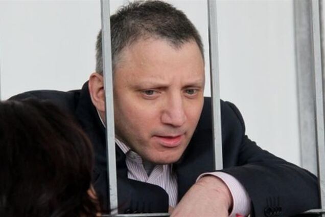 Суд вже 7:00 оголошує вирок Доктору Пі