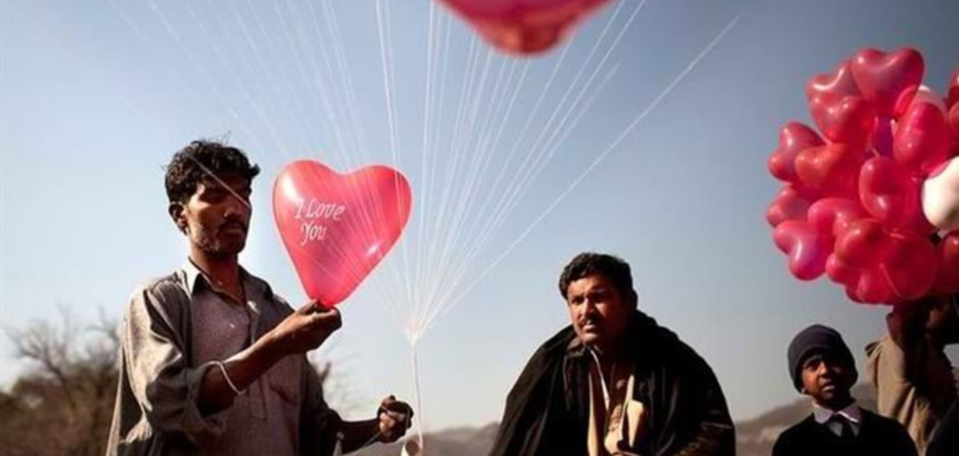 В Пакистане студенты подрались из-за Дня святого Валентина