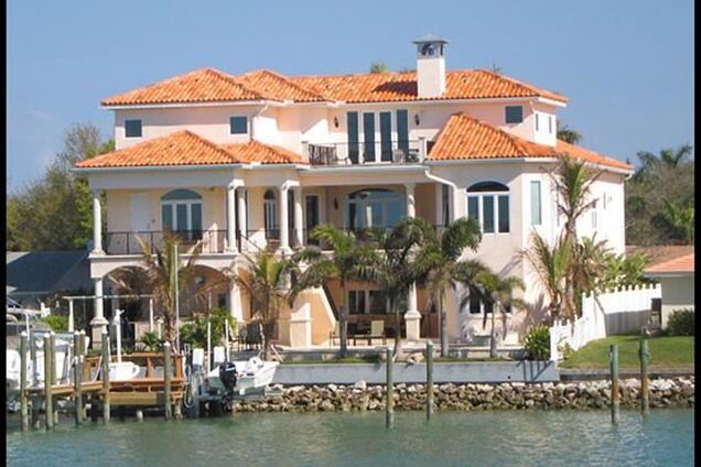 Топ-5 самых роскошных особняков знаменитостей