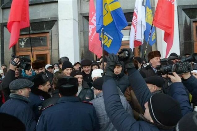 В Черкассах из-под стражи освободили всех подозреваемых в захвате ОГА