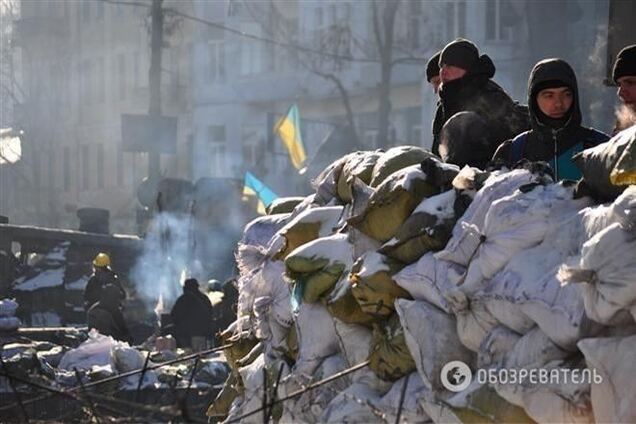 Активисты не уйдут с баррикад у здания КГГА