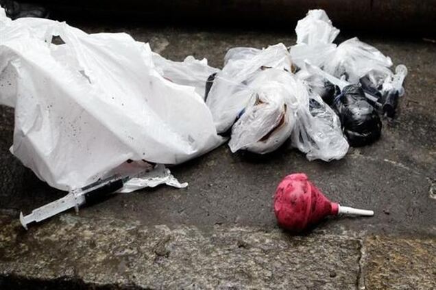 На вече в Днепропетровске, где выступит Кличко, поймали мужчин с зеленкой