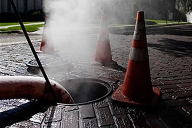 Китаец закрыл подругу в канализации на 60 часов