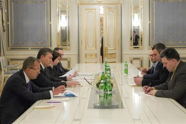 СМИ: власть и опозиция завтра сформируют Кабмин