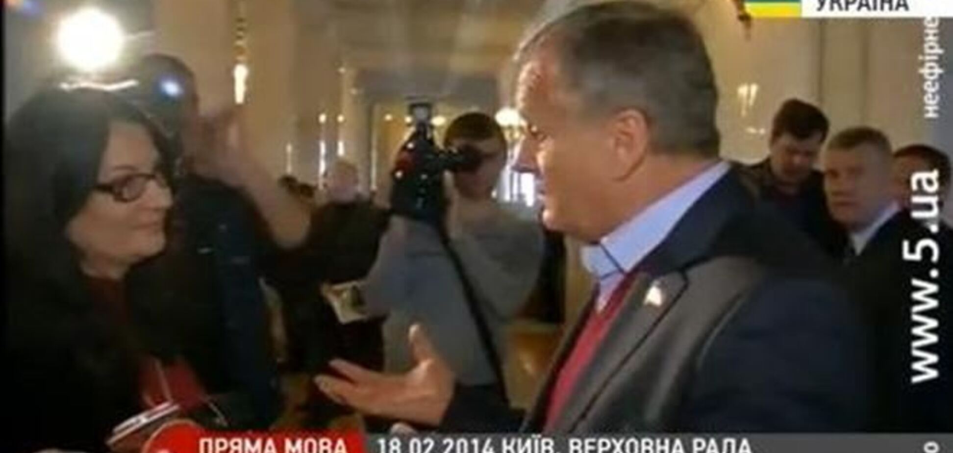 Сухый, убегая из Рады, назвал журналистку 'покалеченной кобылой'