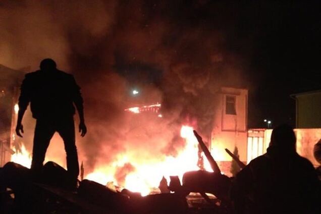 Во Львове сгорела половина военной части