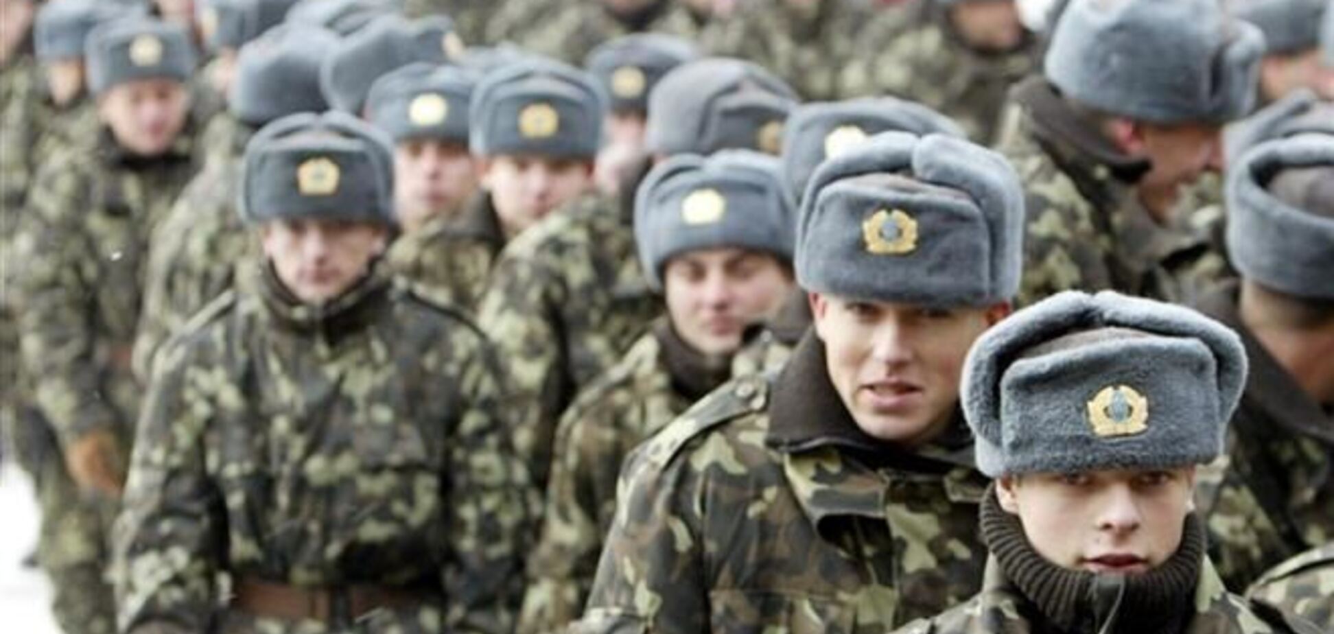 Армия не идет на Киев, но усиливает охрану складов - Минобороны