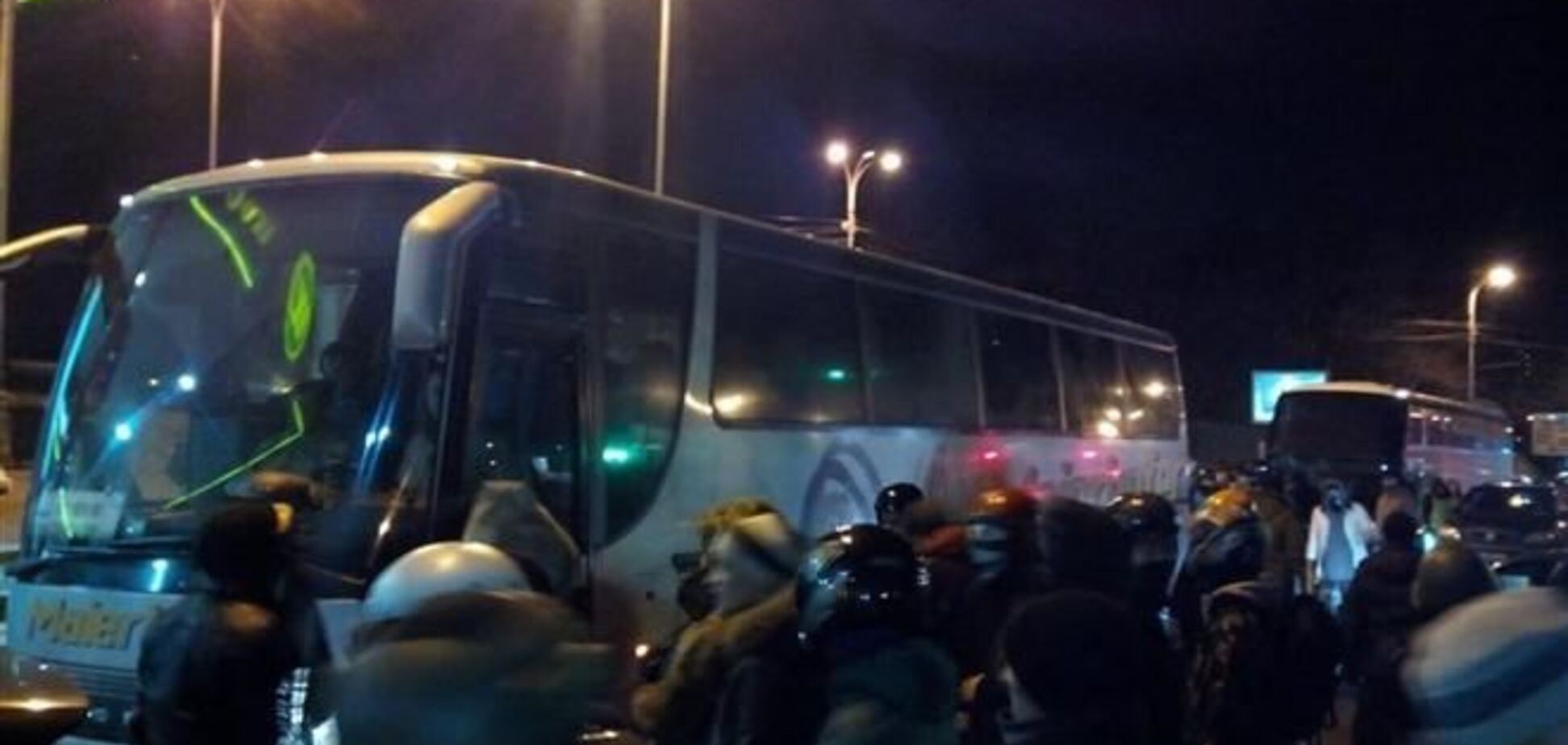 На Черкащині вбили активіста, 'тітушкам' спалили автобус