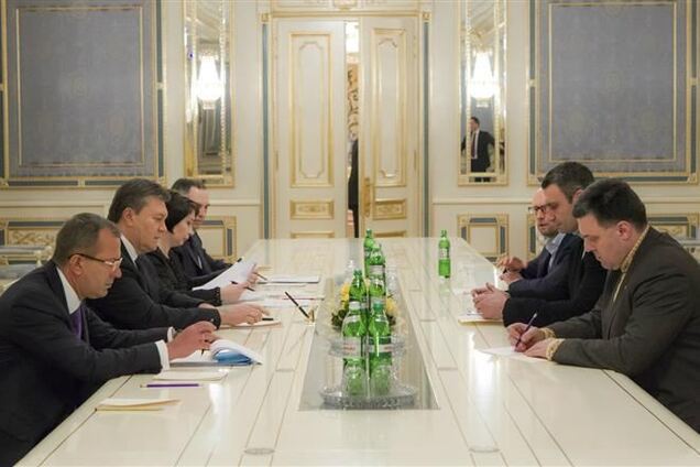 Опозиція знову зустрічалася з Януковичем 