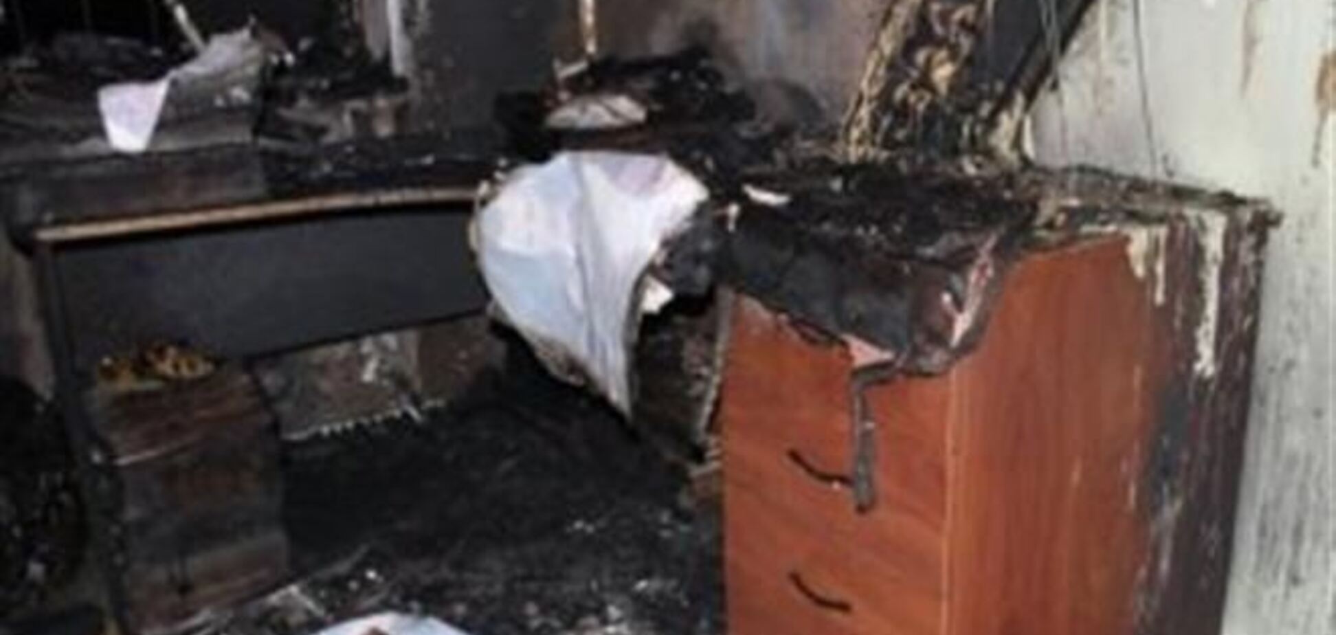 У Дніпропетровську та Кривому Розі підпалили офіси УДАРу