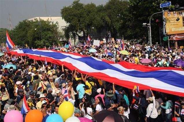 У Таїланді стартували позачергові парламентські вибори