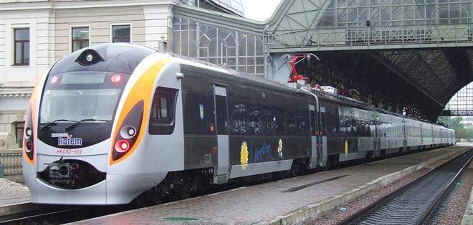 Министр инфраструктуры рассказал, кто занимается техобслуживанием поездов Hyundai