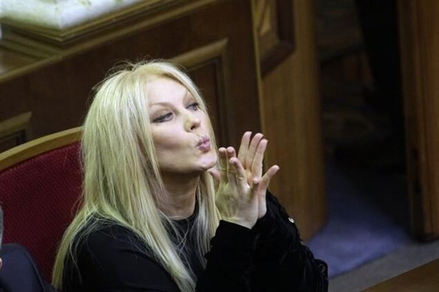 Нардеп Таисия Повалий покинула Украину