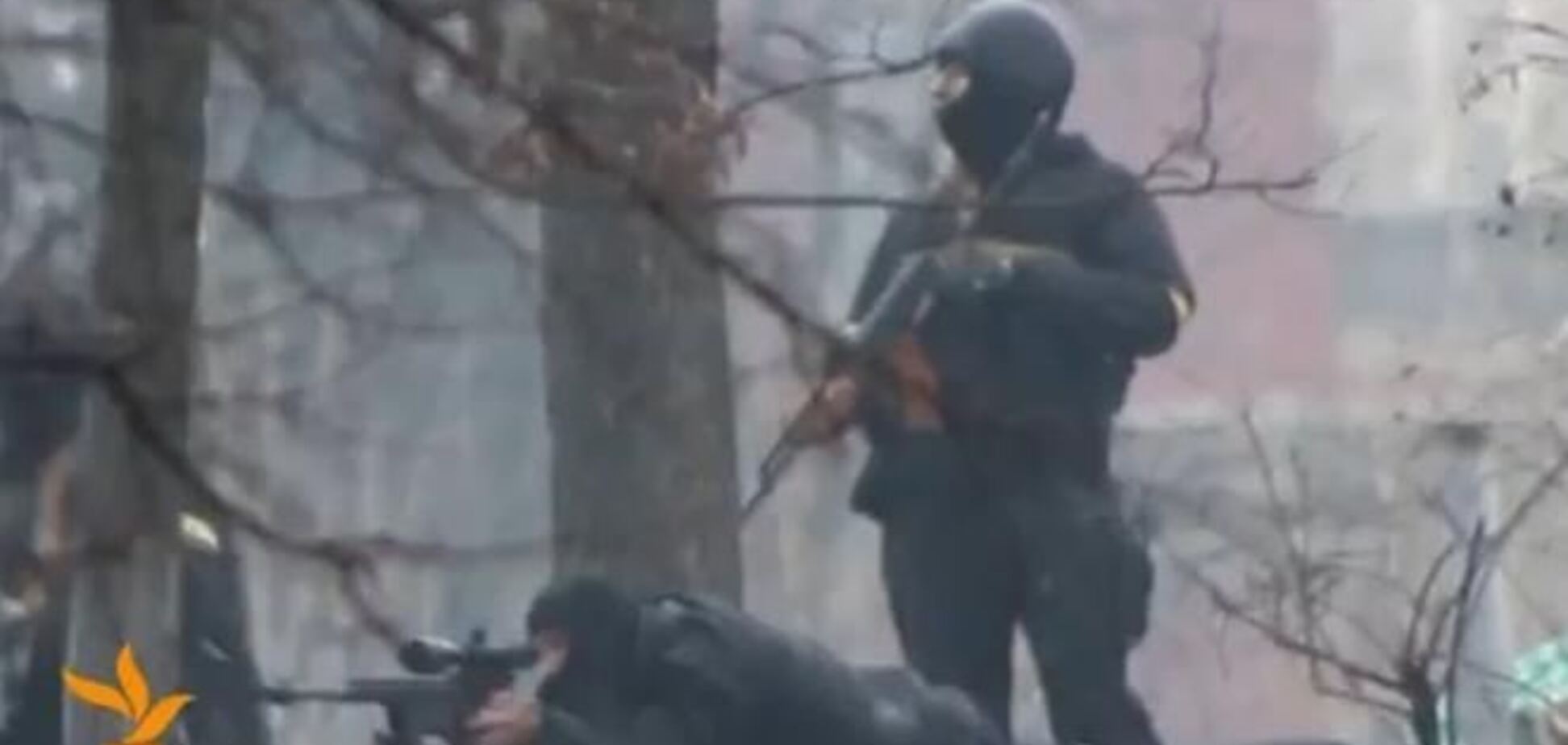 В Киеве силовики уже в открытую применяют огнестрельное оружие  