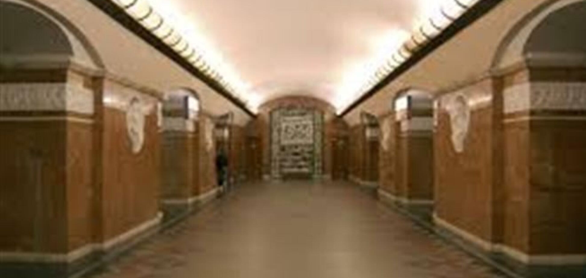 В киевском метро нет ни милиционеров, ни 'титушек' - КГГА