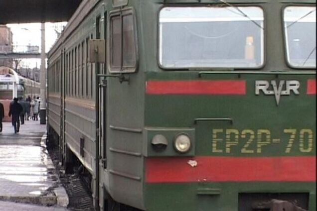 Продаж квитків на поїзди з Києва в західні регіони України припинена