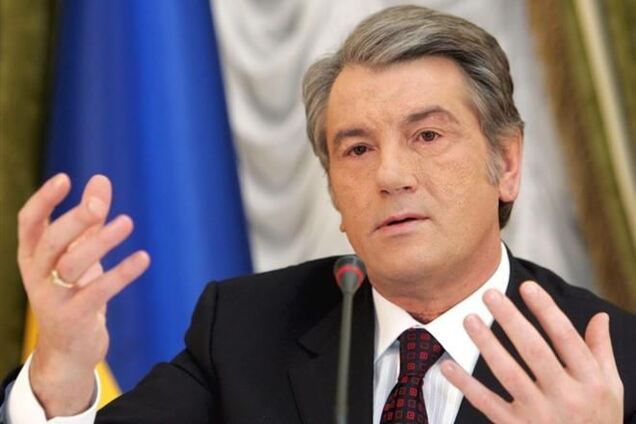 Ющенко: діалог може зробити більше, ніж автомат або пістолет
