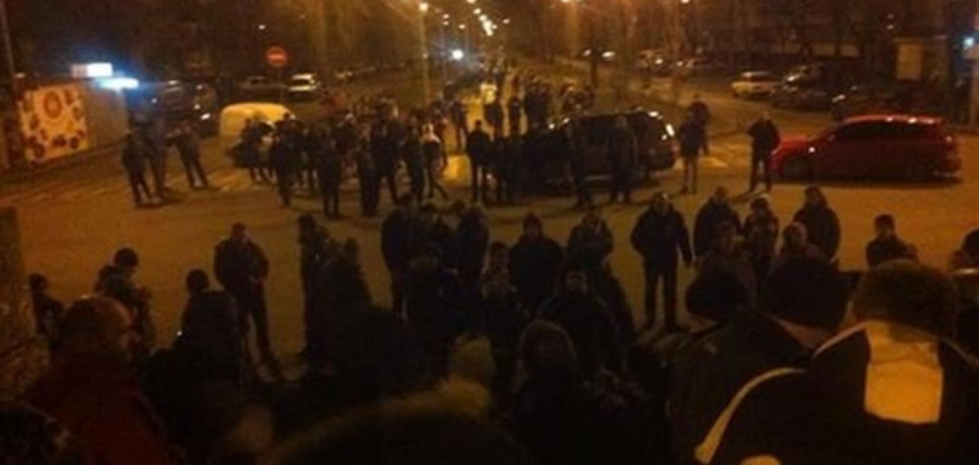 Киевляне ночью массово вышли патрулировать улицы