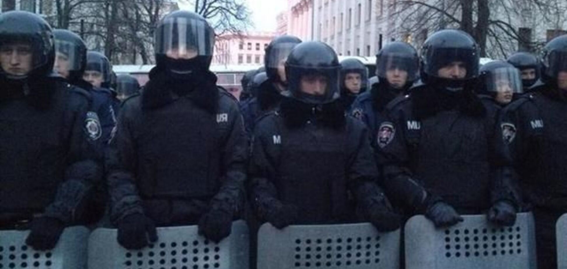 Міліція відкликає силовиків від Адміністрації Президента 