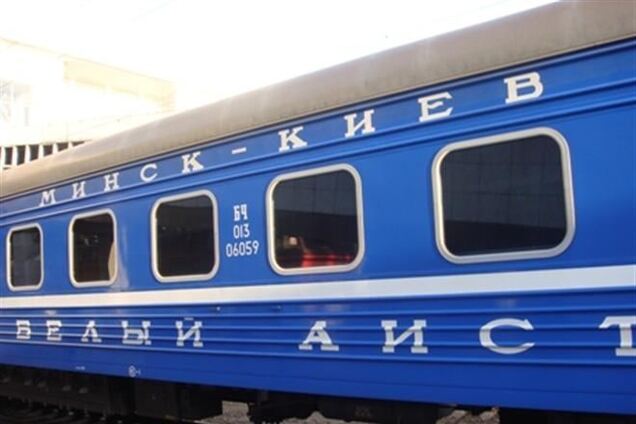 Гомель и Минск отменили автобусные рейсы в Киев, поезда следуют без задержек