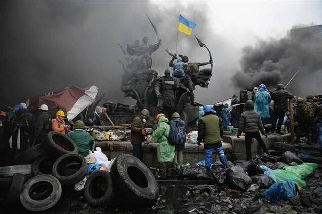 Совет Майдана согласился на досрочные выборы президента