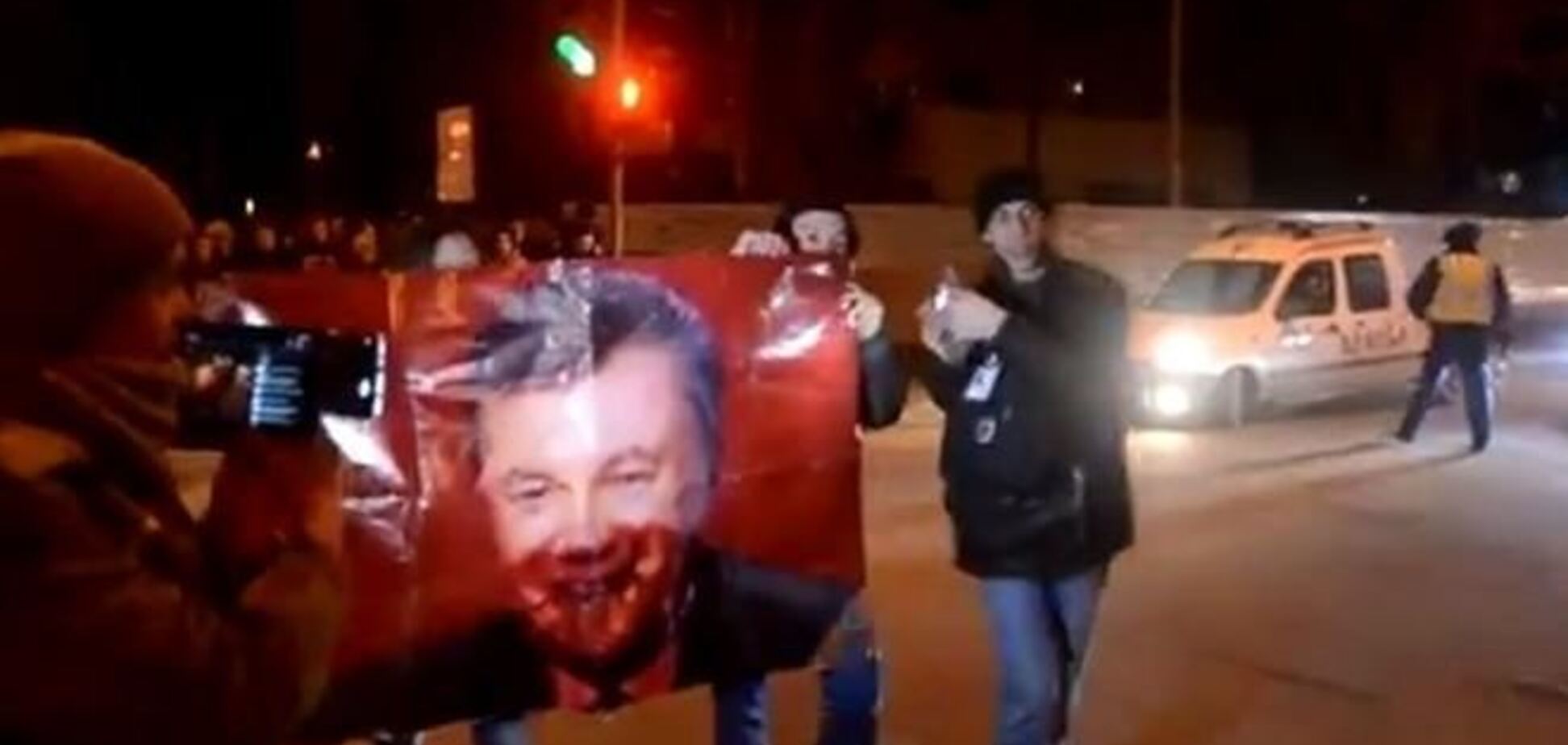В Запорожье прошло масштабное шествие с требованием отставки Януковича