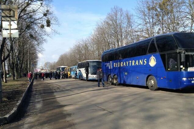 В Харькове собираются сторонники и противники съезда 'Украинского фронта'