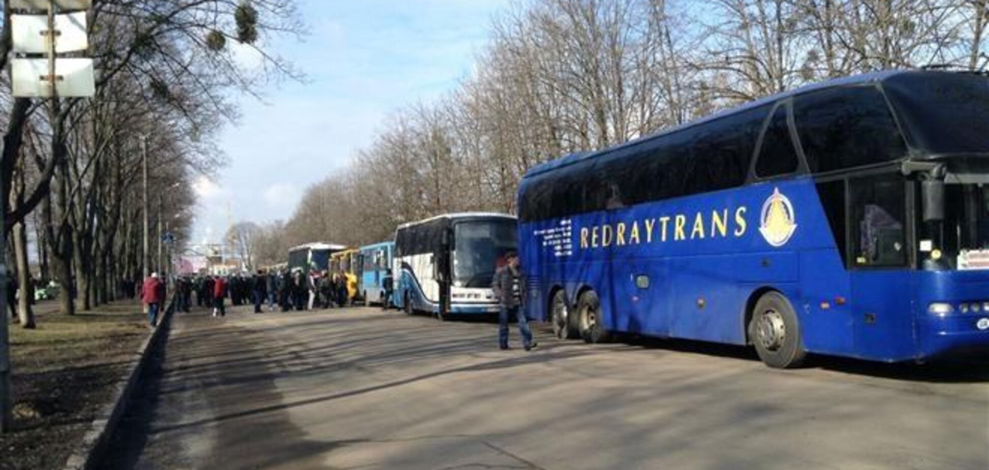 В Харькове собираются сторонники и противники съезда 'Украинского фронта'