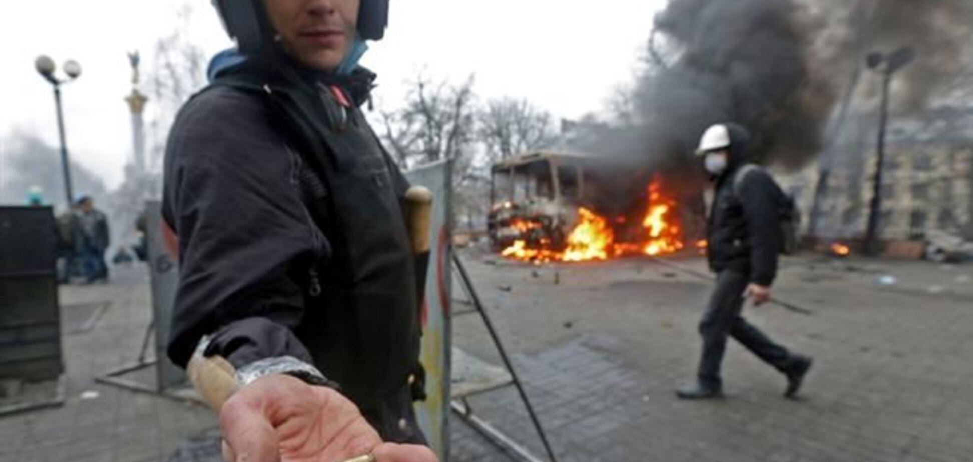 У людей на Майдані стріляли снайпери внутрішніх військ - Москаль 