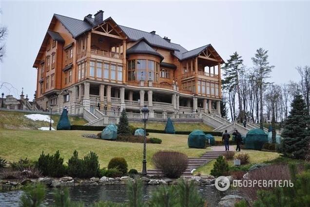 День открытых дверей в брошенном Межигорье. Фоторепортаж