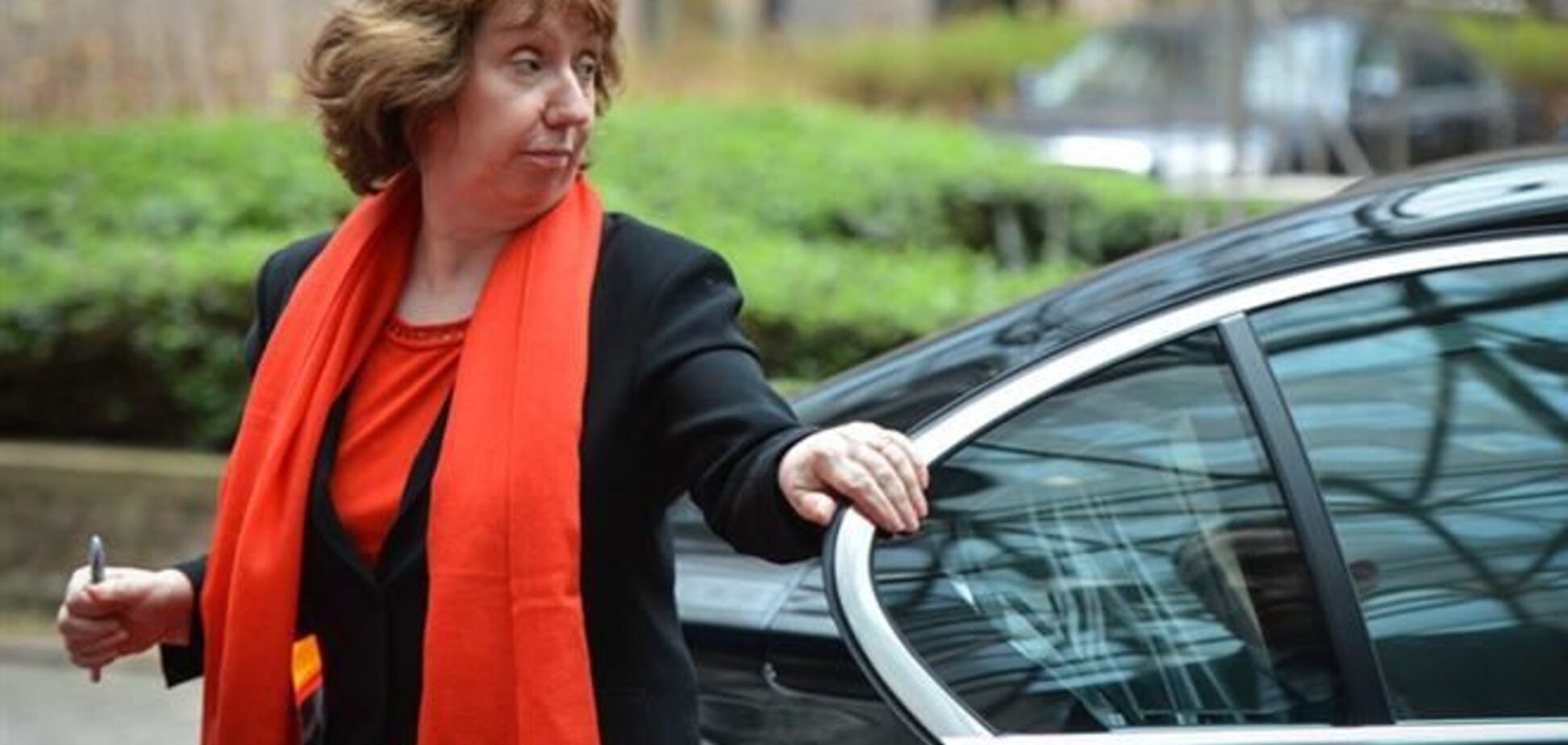 Эштон посетит Киев в понедельник