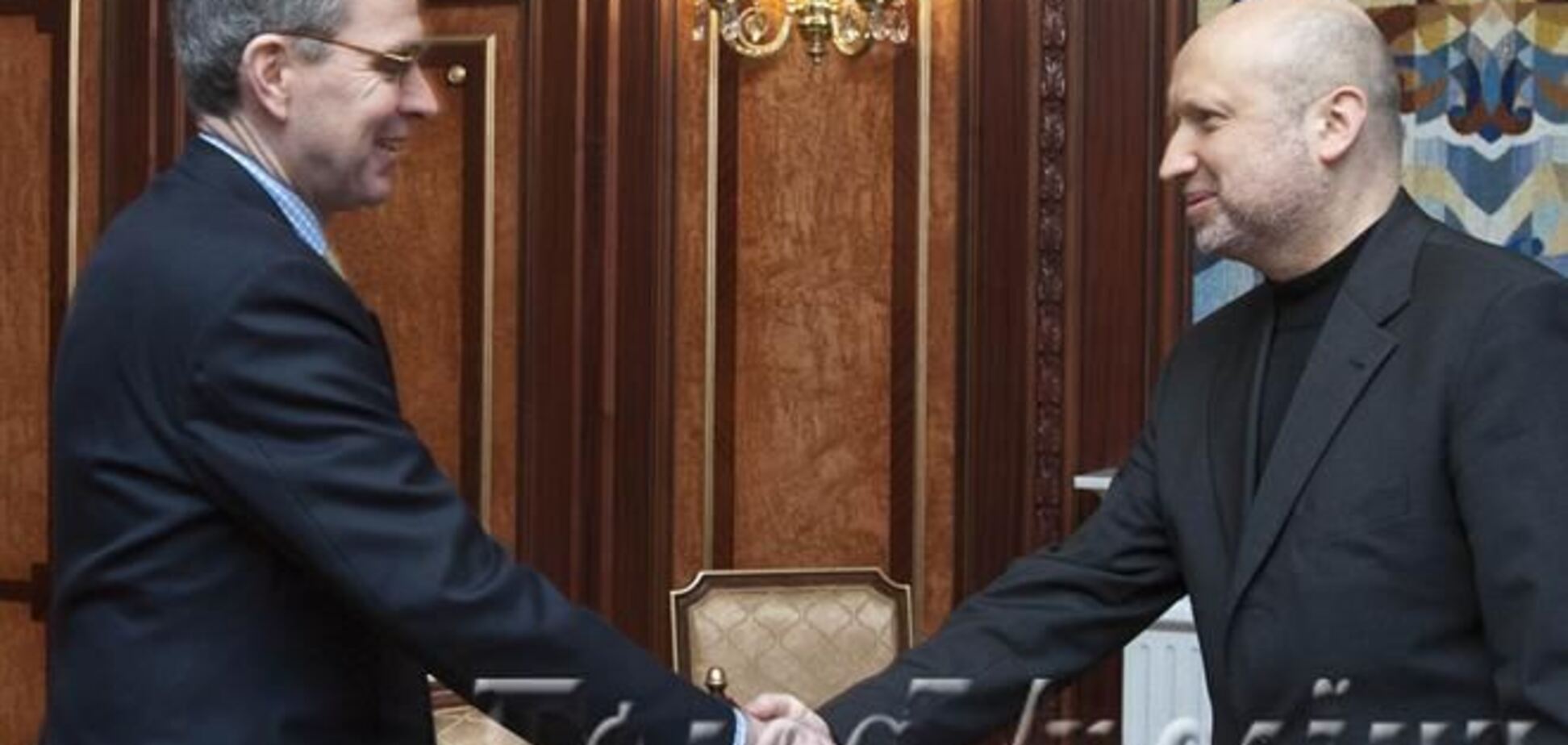 Турчинов чекає схвалення нового уряду від Майдану