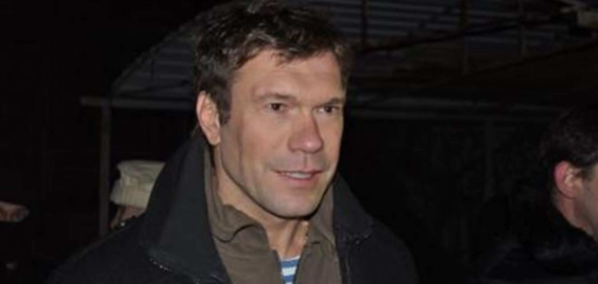 Царьов оточив свій будинок 15 автоматниками і снайперами