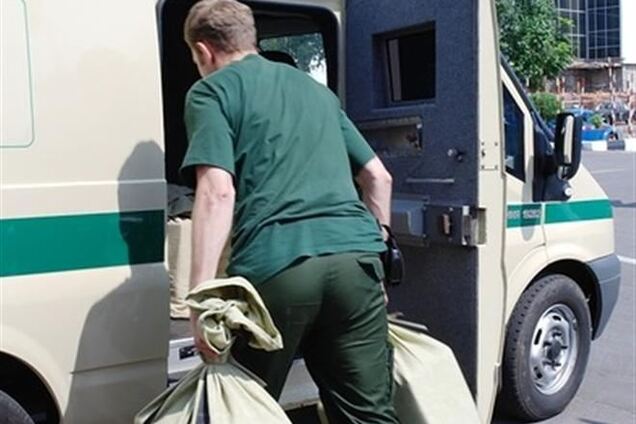 Банки просят о возможности осуществлять инкассирование воздушным путем