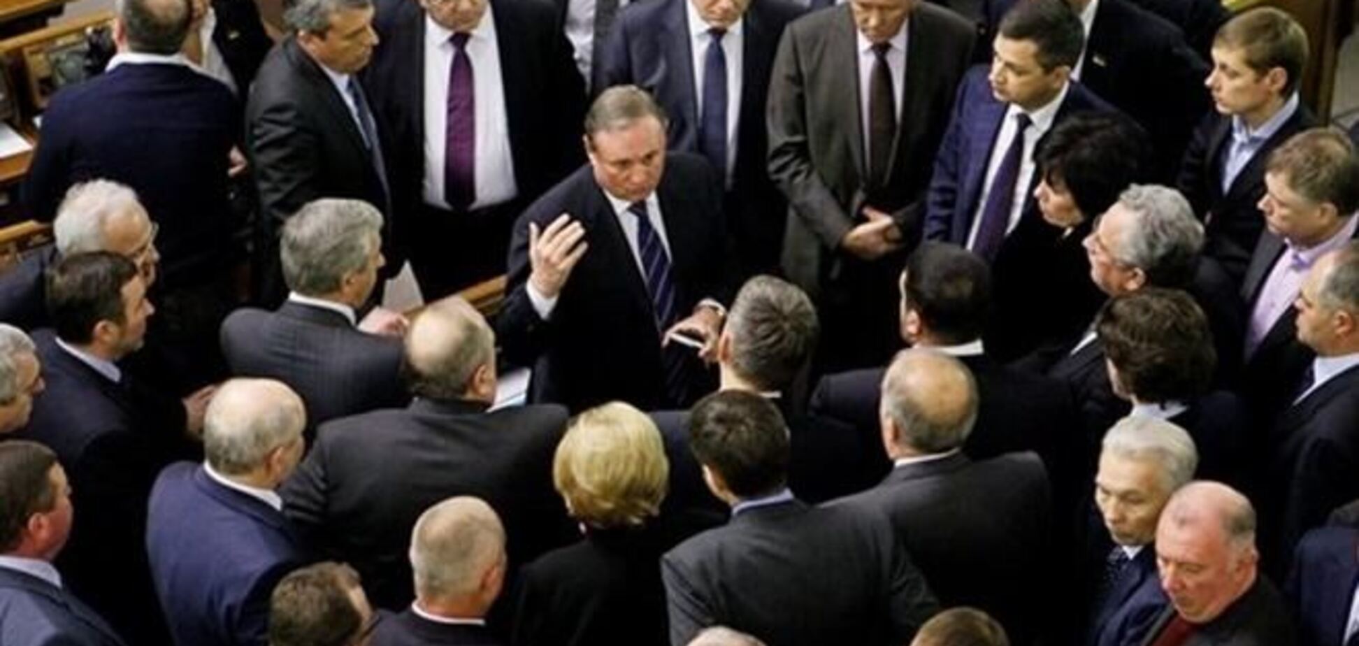 Партия регионов заявила о переходе в оппозицию