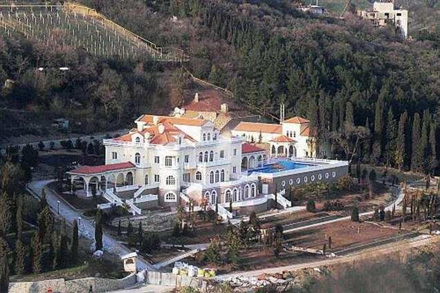 'Чайный домик' Януковича в Крыму открыли для посетителей