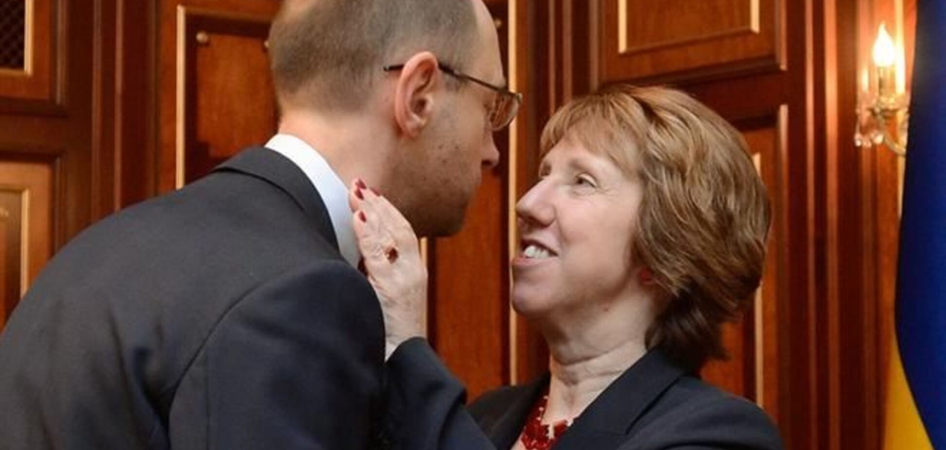 По мнению Брюсселя Яценюк возглавит временное правительство